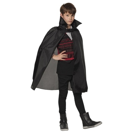Dracula cape with teeth for kids