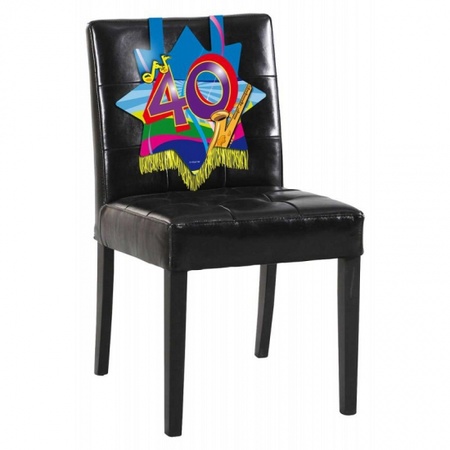 40 jaar verjaardags bord voor op een stoel